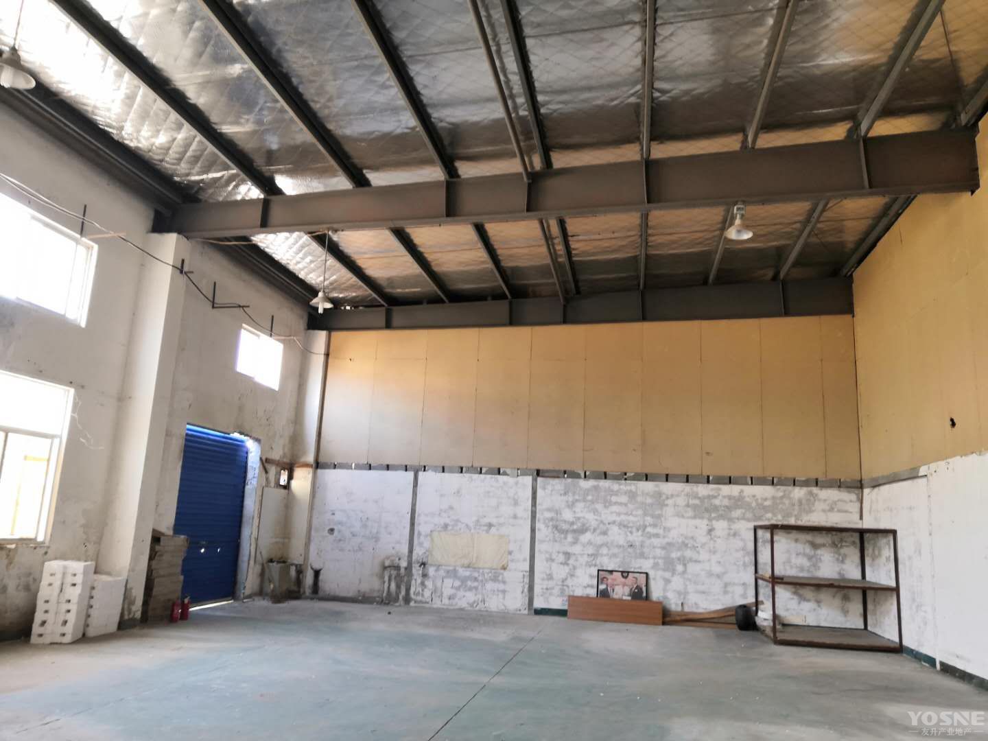 黄沙水泥建筑材料可堆积仓库