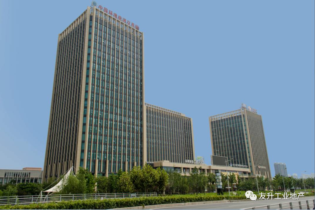 漕河泾地标建筑在高层的精装修办公室